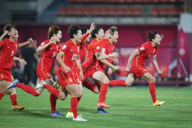 女足vs韩国直播视频，那场看得我手心冒汗的比赛，到底有多燃？